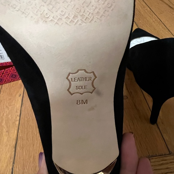 Authentic Tory Burch Pumps - Picture 5 of 6